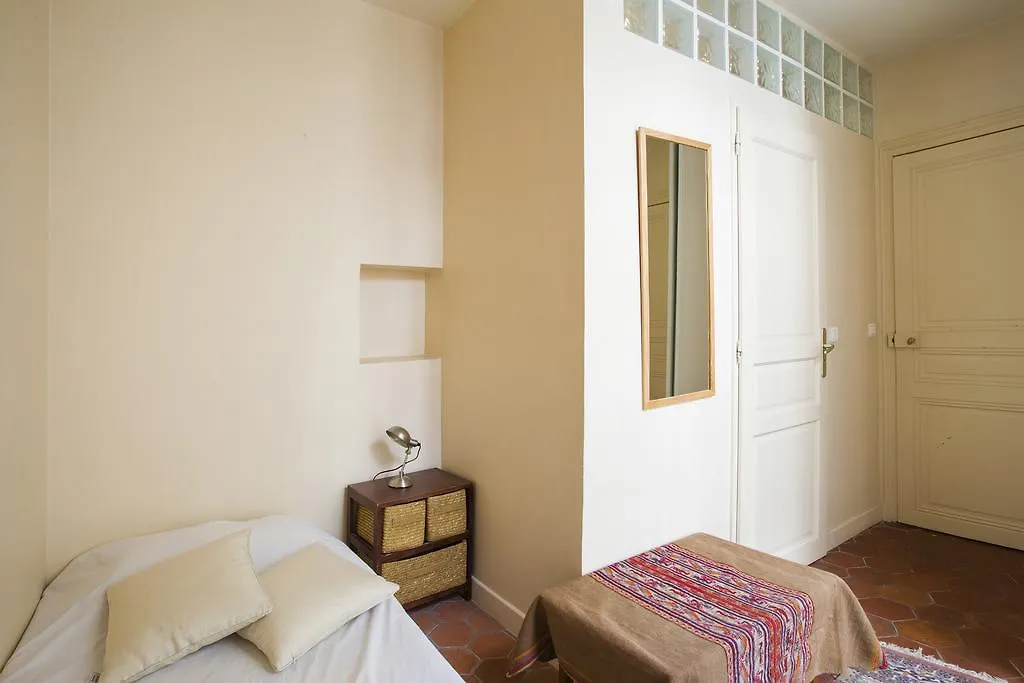 Quai D'orsay Apartment *